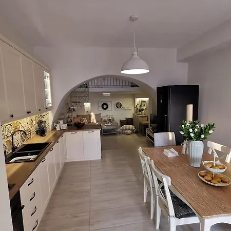 Holiday home The Minty Door Boutique House